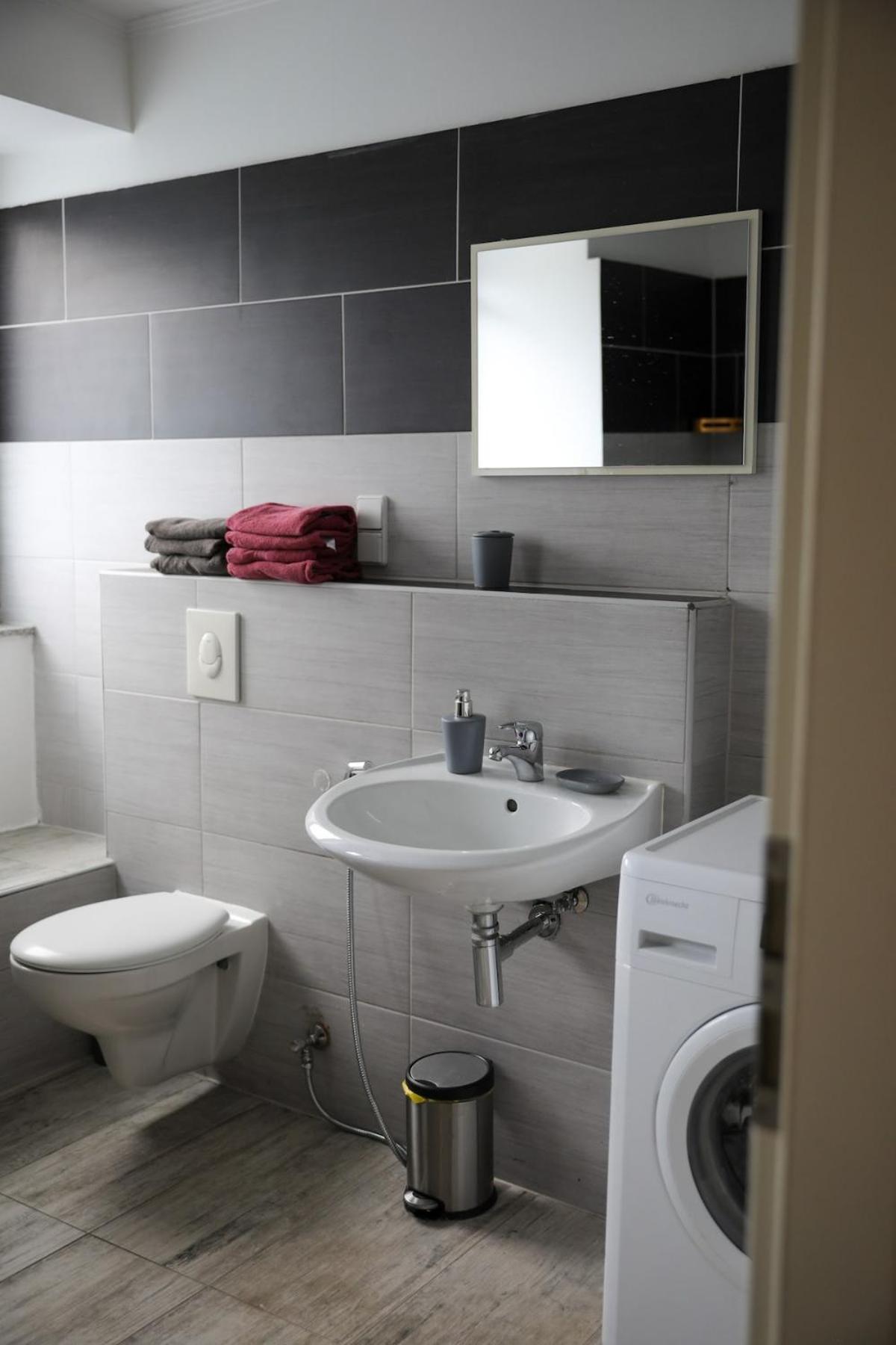Grosse In Appartement *